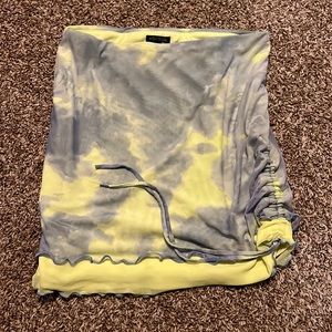 blue and neon green scrunch skirt